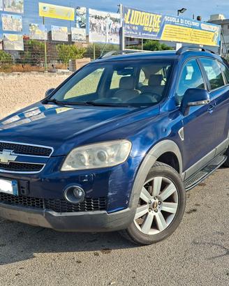 Chevrolet Captiva 4WD 2.0