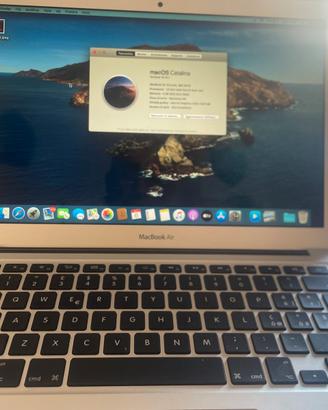 Compiuter apple