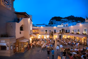 Capri vicino alla piazzetta 2 posti 16-23 agosto