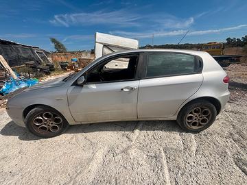 Alfa 147 diesel 1.9JTD km 180.000 brillante