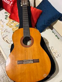 Chitarra classica Yamaha c40
