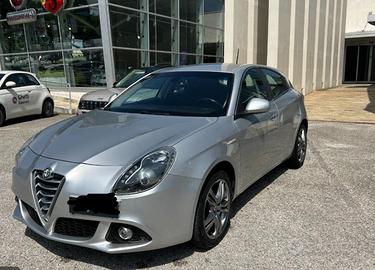 Alfa Romeo Giulietta benzina gpl anche per neopant