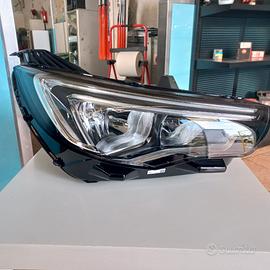 FARO ORIGINALE PEUGEOT 208