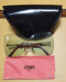 Fendi occhiali oversize 
