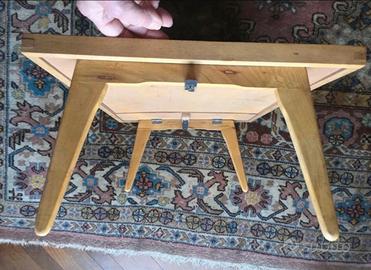 Modernariato: Vassoio pieghevole da letto anni 50