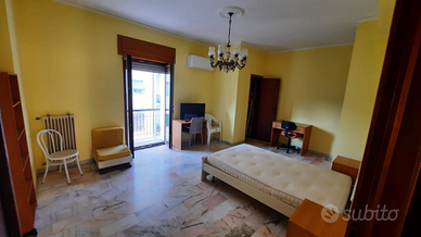 Camera femminile libera dal 1 gennaio