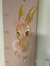 Metro crescita bambina dipinto a mano