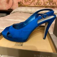 Scarpe eleganti Menbur raso blu royal