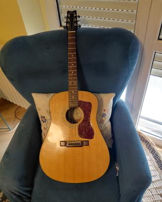 chitarra  Washburn con pickup transacustico 