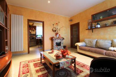 3 LOCALI A LUCERA