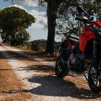 Ducati Multistrada V2S - 2022 immacolata