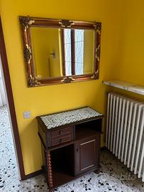 Mobile ingresso con specchio