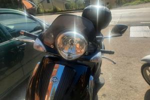 Scooter Piaggio Beverly Tourer 250.