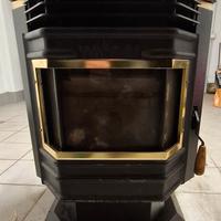 Stufa a pallet usata Whitfild Quest