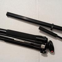 Manfrotto cavalletto treppiede testa fluida