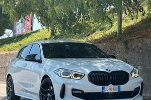 BMW Serie 1 F40 118d