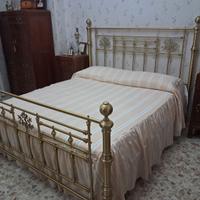 Letto in ottone