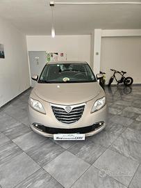Lancia Ypsilon 1.3 MJT 16V 95 CV 5 porte S&S Silve