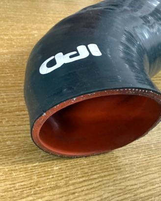 Tubo in silicone IPD per  corpo farfallato Porsche
