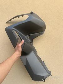 Carena scudo anteriore sx x adv 750