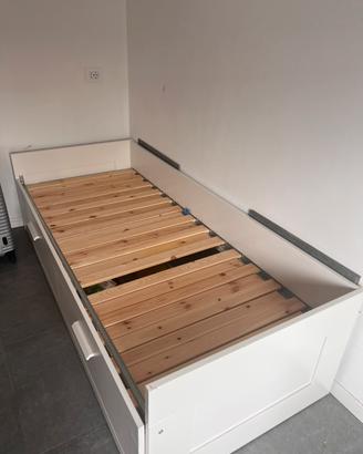 Letto IKEA BRIMNES