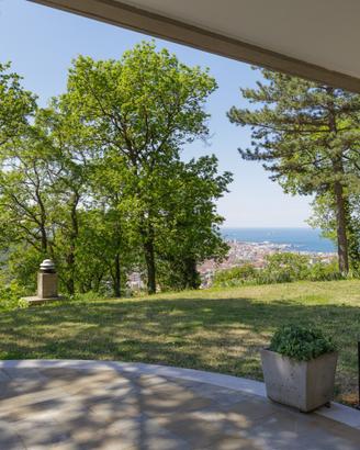 Villa sul golfo di Trieste