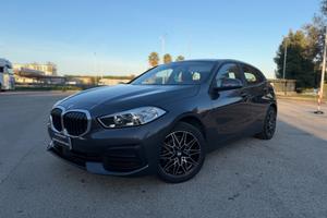 Bmw 116 116d 5p. Business Advantage
