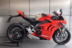 DUCATI PANIGALE V4 R 1000 - 2019
