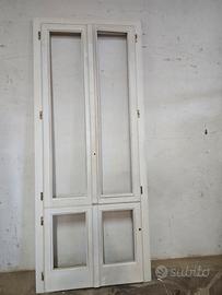 finestrone  a due ante in legno laccato bianco