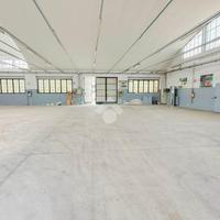 CAPANNONE A PIOLTELLO