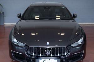 Maserati Ghibli 330 CV MHEV GT