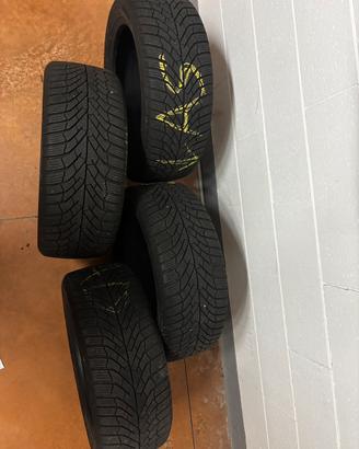 PNEUMATICI Invernatli KUMHO- 225/45 R17 94V