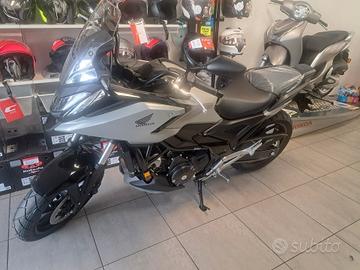 Honda NC 750 pronta consegna Permute finanziamento