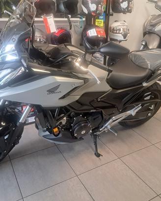 Honda NC 750 pronta consegna Permute finanziamento