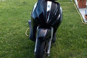 Beverly 300 Tourer