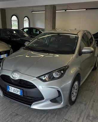 Toyota Yaris 1.5 Hybrid 5 porte Active