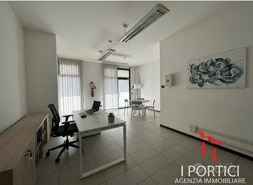 Negozio a Scorzè (VE) - Peseggia