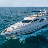 Noleggio Sunseeker 74 Manhattan