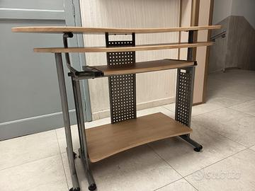 scrivania in noce chiaro girevole 