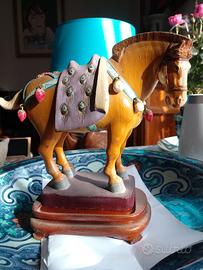 Cavalli in legno policromo