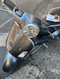 Vespa Epoca 200 granturismo