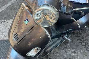 Vespa Epoca 200 granturismo