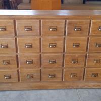 cassettiera in abete nuovo lucidata 14 cassetti