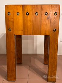 Ceppo di legno da macellaio