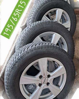 PNEUMATICI INVERNALI. 195/65R15 91T