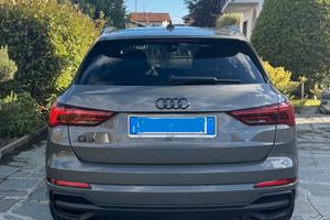 Audi Q3 2.0 (35) Tdi 150cv S-tronic