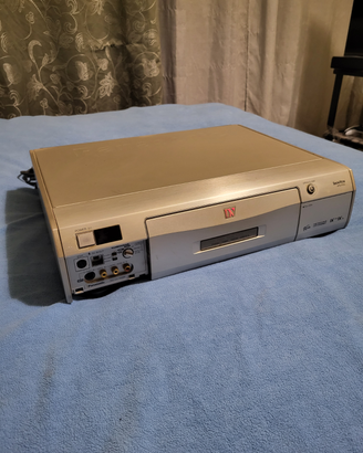 Videoregistratore DV e Mini Panasonic NV-DV1000EC