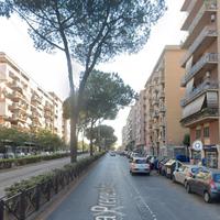 Villa gordiani bilocale con balcone