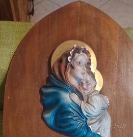 capoletto madonnina con bambingesu