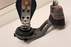 Torretta Harken con camcleat e bozzello
